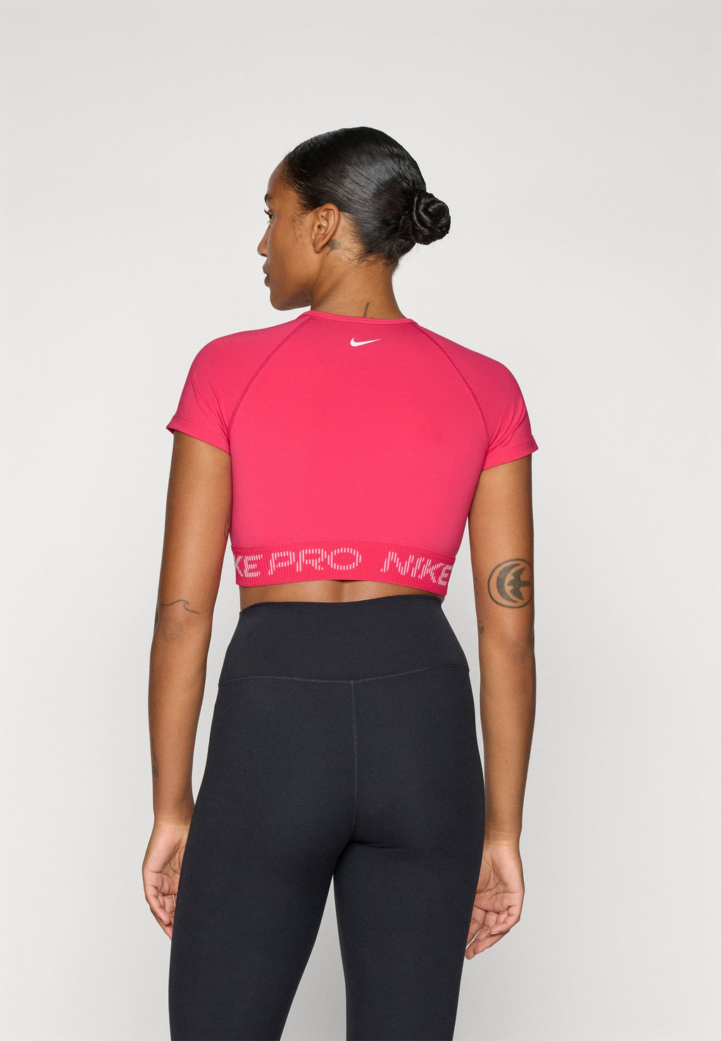 Nike Performance