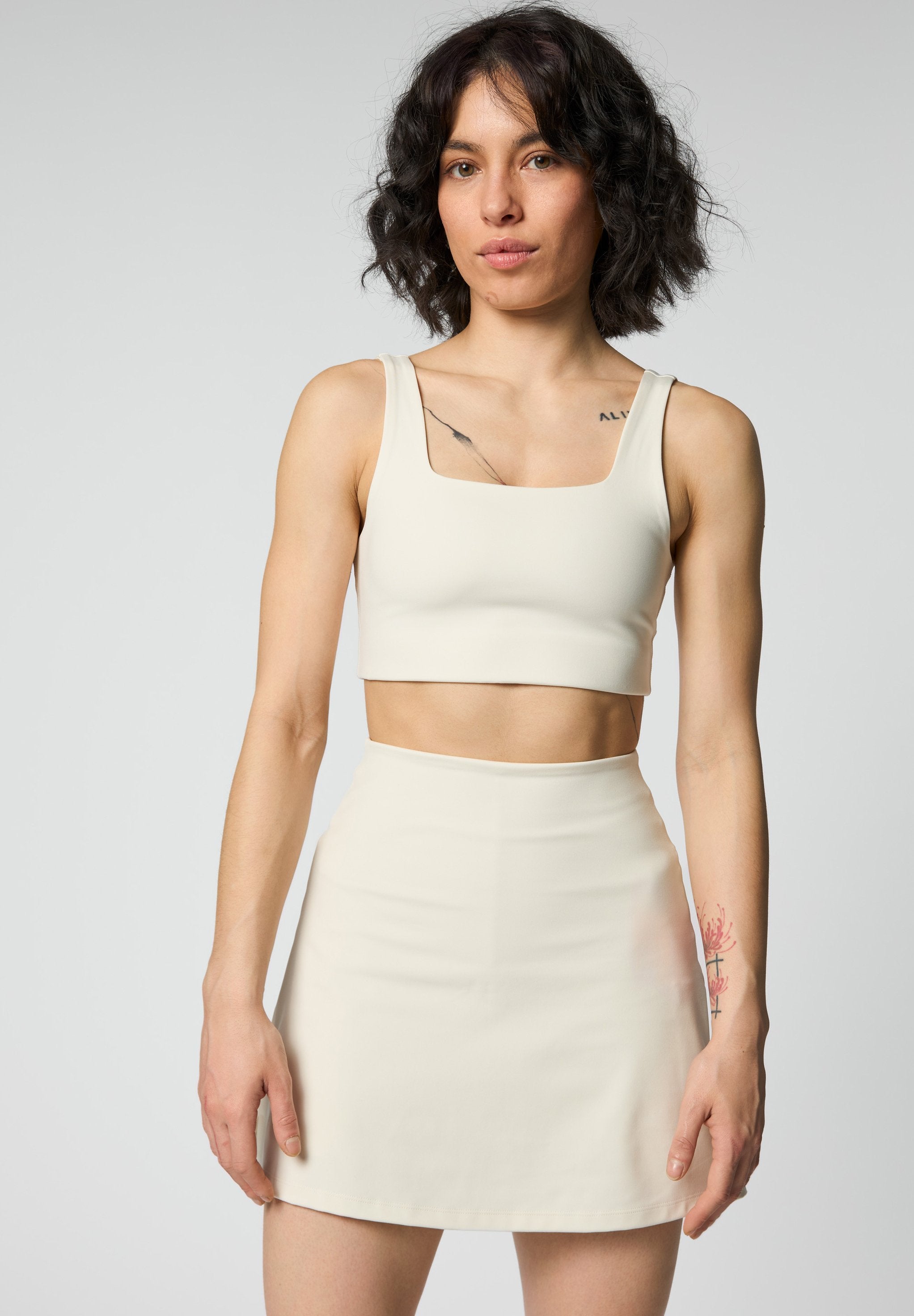 Girlfriend Collective TOMMY SQUARE NECK