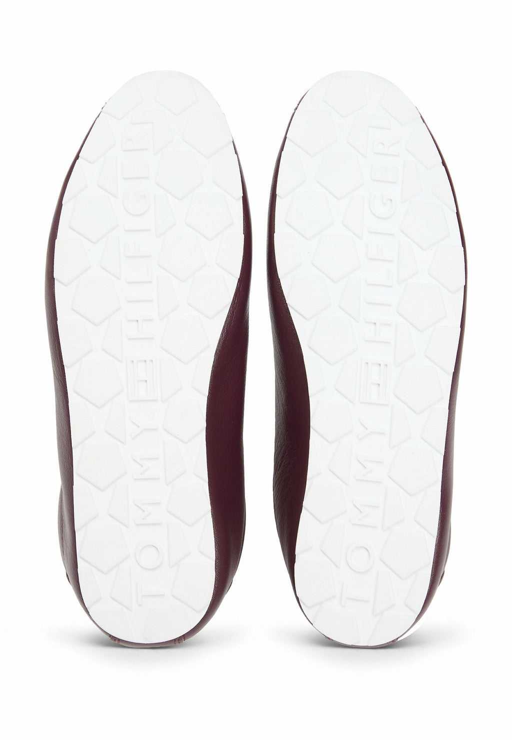 TH MONOGRAM LOW PROFILE LEATHER TRAINERS Media 5