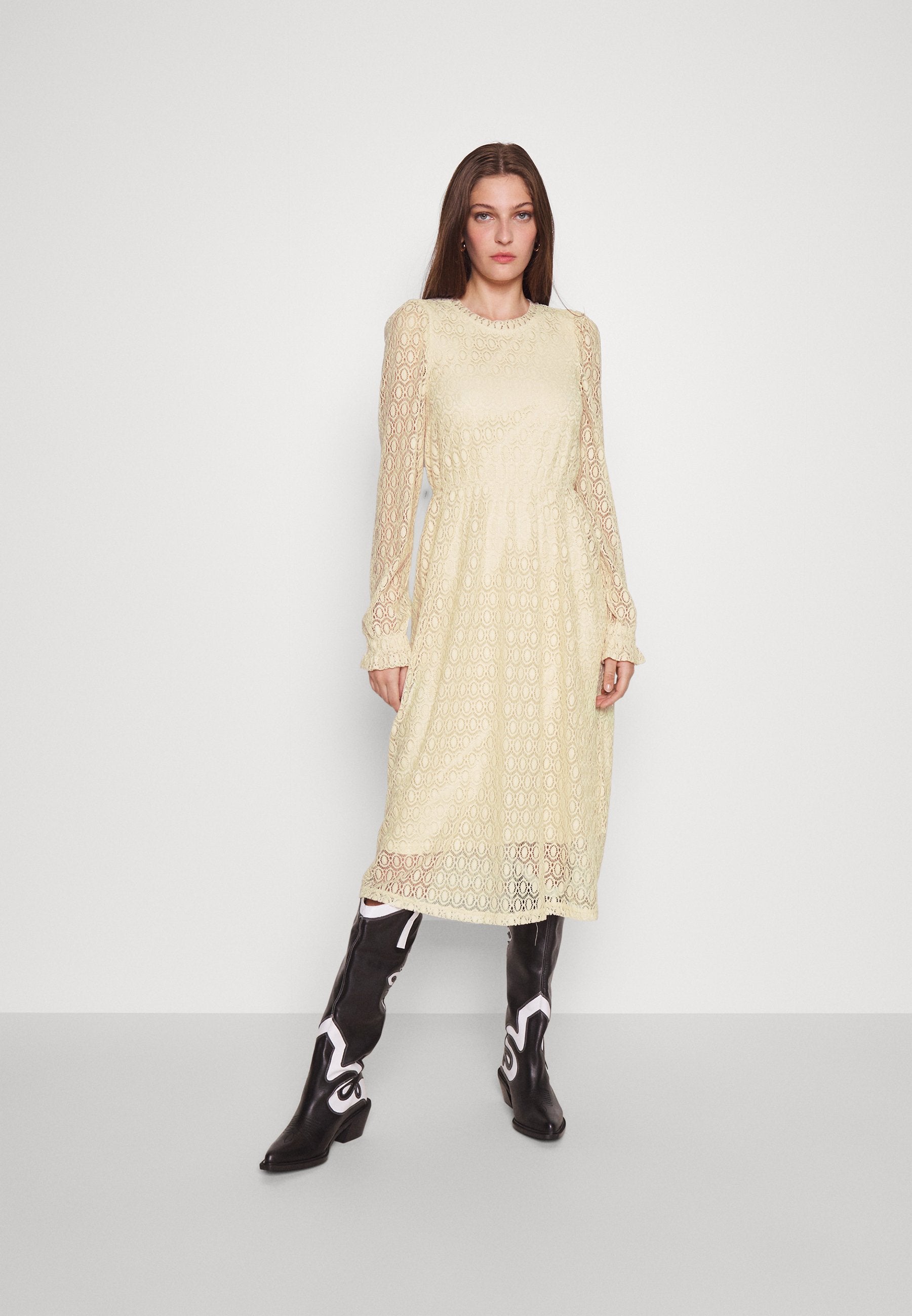 ONLEMILY DRESS  Media 3