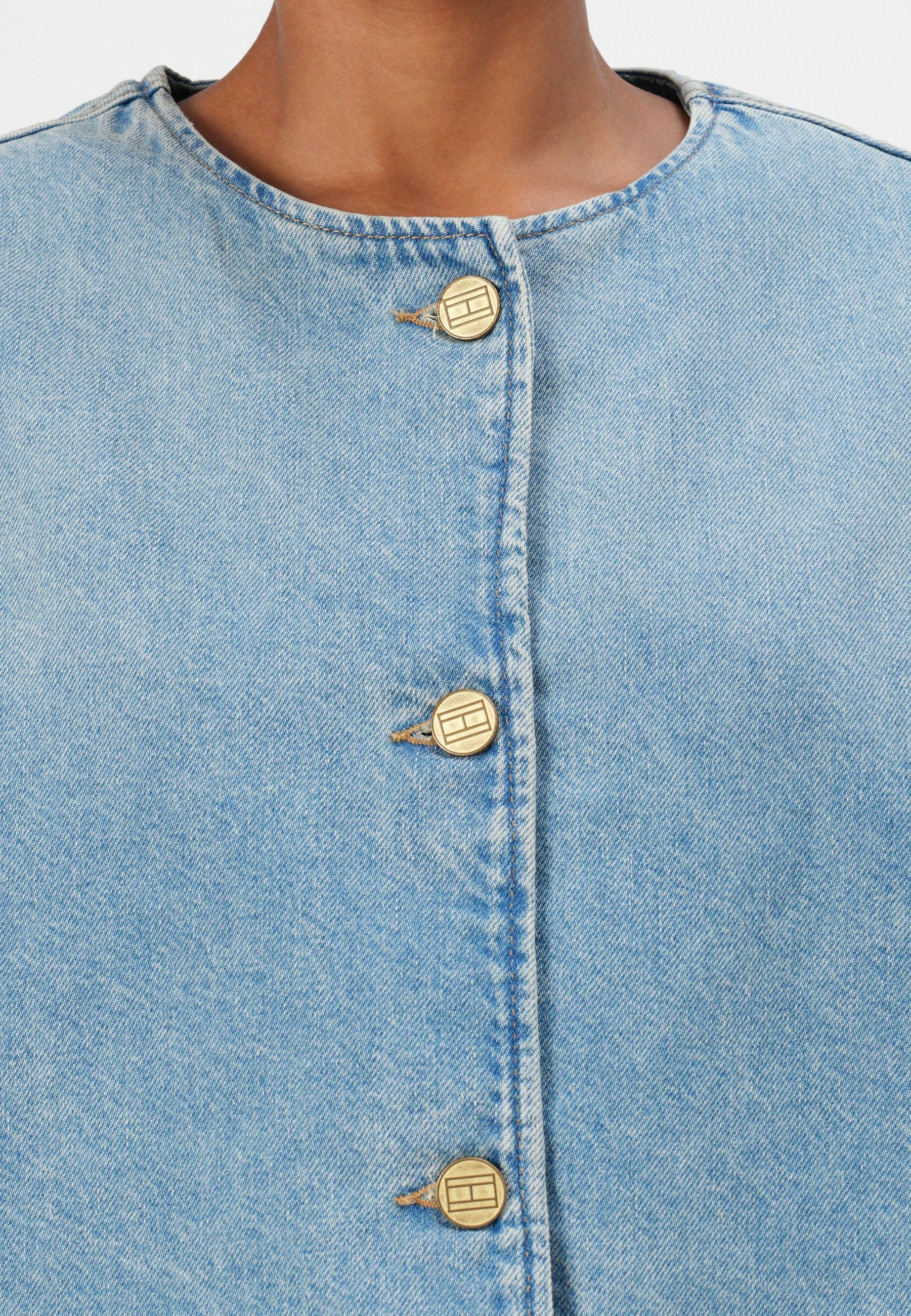 LEX SHORT JACKET Media 6