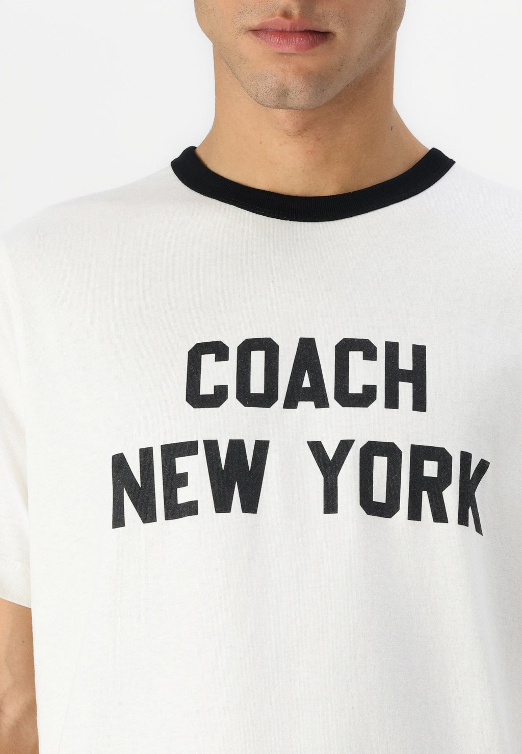 COACH LOCATION