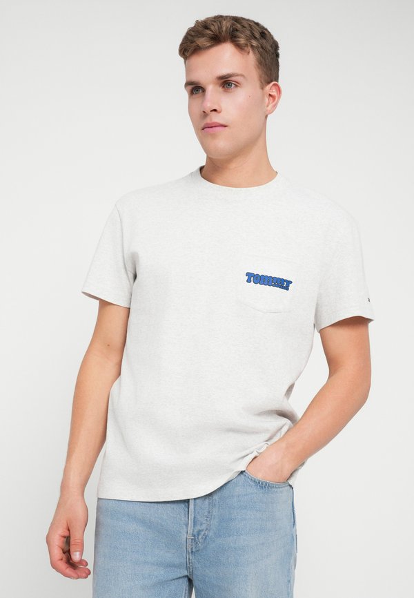 Tommy Jeans FONT PLAY