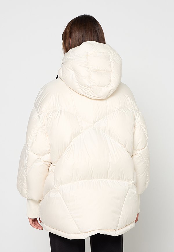 Bogner SHERY
