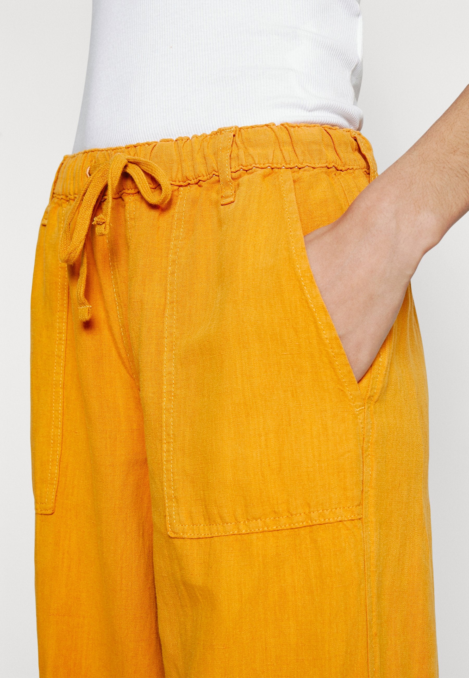 BDG Urban Outfitters BDG LUCA