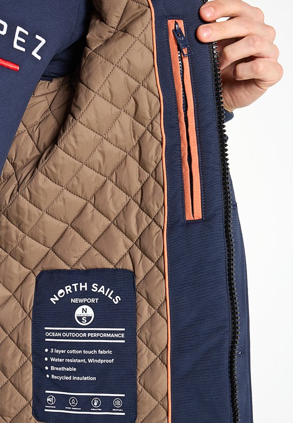 North Sails CREST