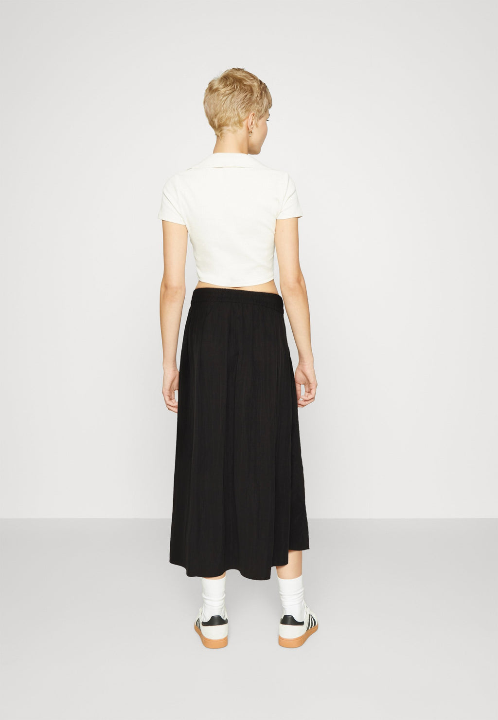 ONLKIARA SKIRT Media 4