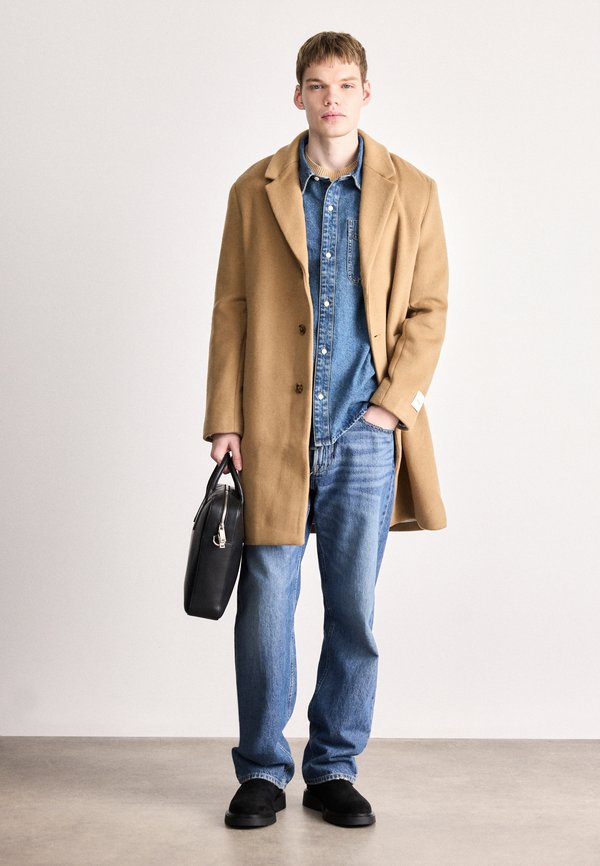 Calvin Klein OVERCOAT