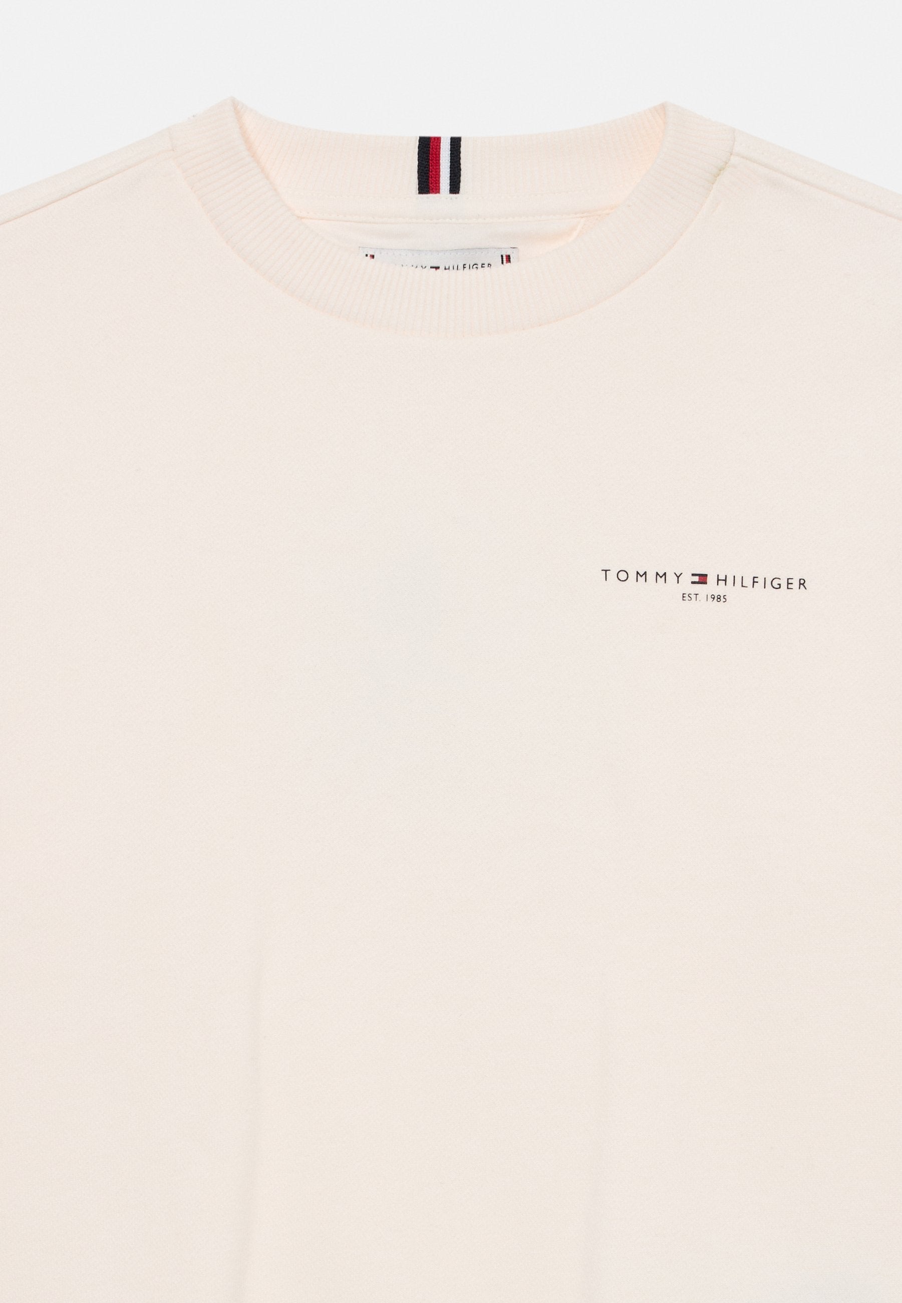 BRUSHED FLEECE LOGO SWEATSHIRT Media 3
