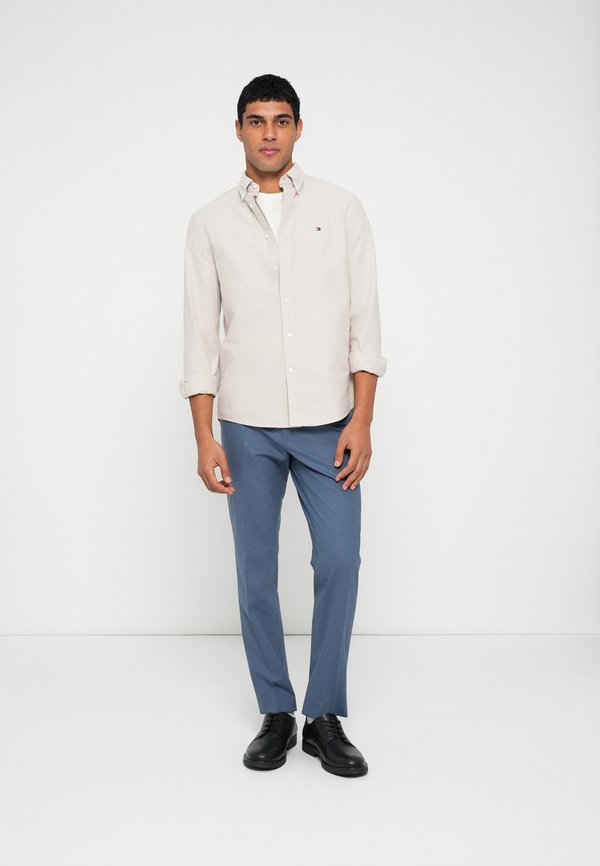 Tommy Hilfiger SOLID HERITAGE OXFORD RF SHIRT