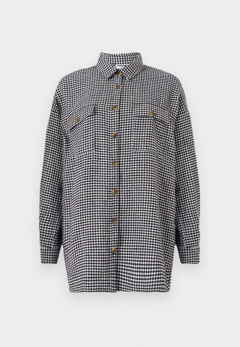 NMFLANNY LONG SHACKET Media 1