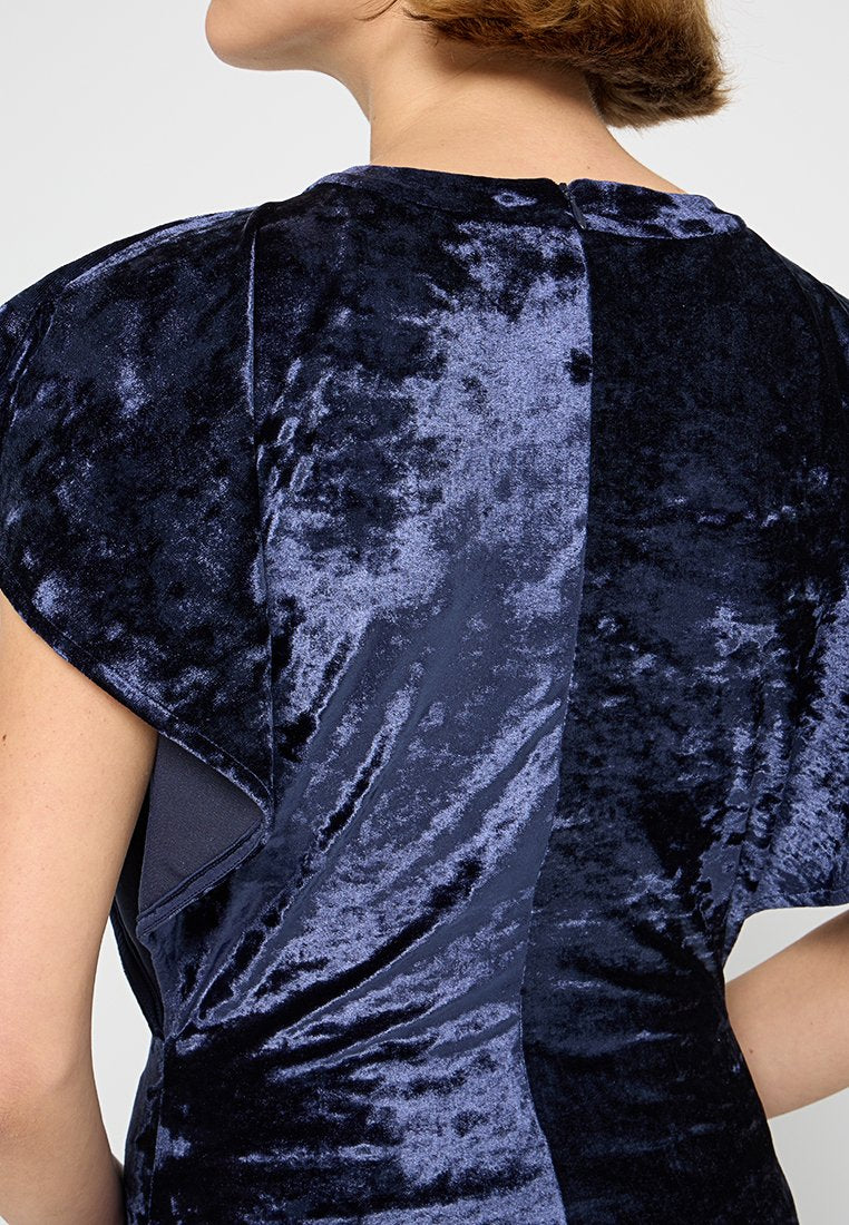 MOSCHINO JEANS