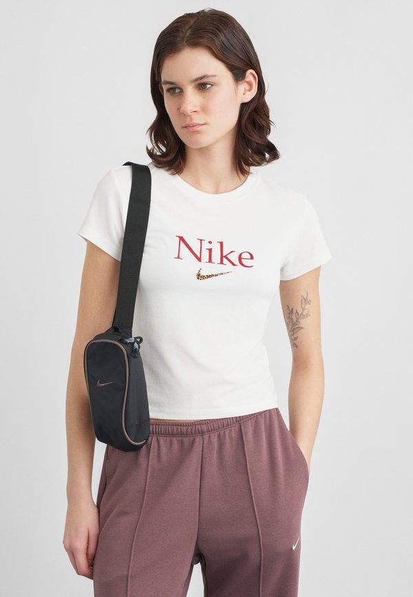 Nike Sportswear Print T-shirt - white