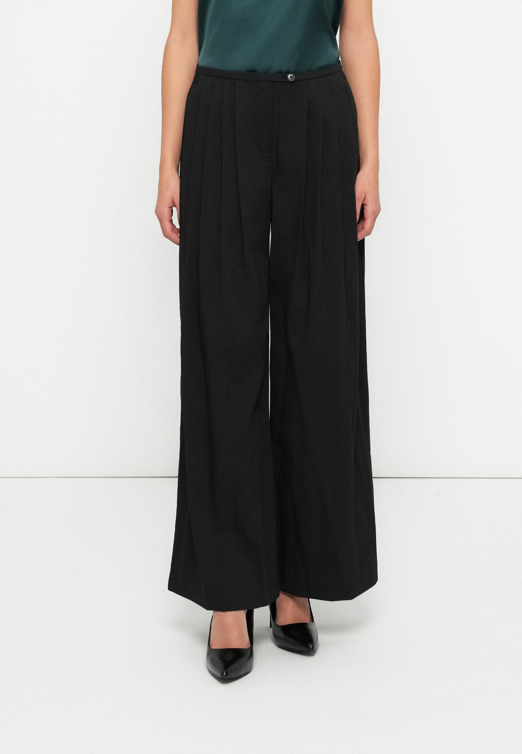 Vero Moda VMTRINE SUPER WIDE PLEATED PANT
