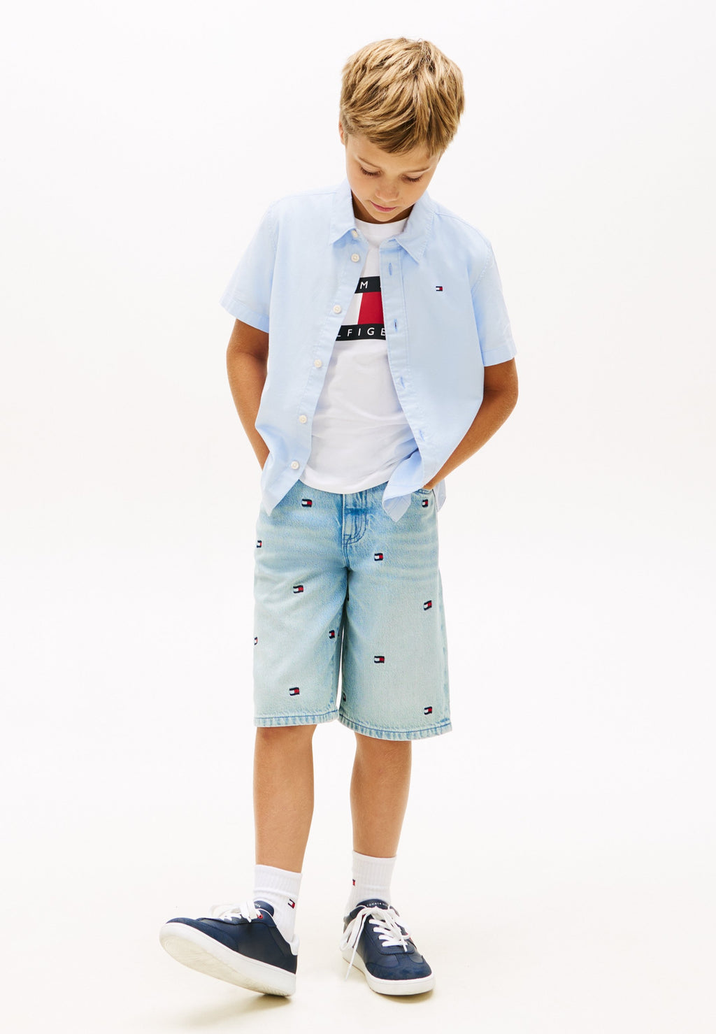 ESSENTIAL FLAG EMBROIDERY SHORT SLEEVE OXFORD SHIRT Media 2