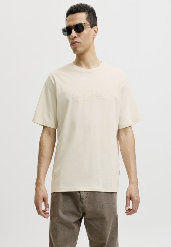 Jack & Jones CATSKILLS MINIMAL TEE CREW NECK - Basic T-shirt - antique white