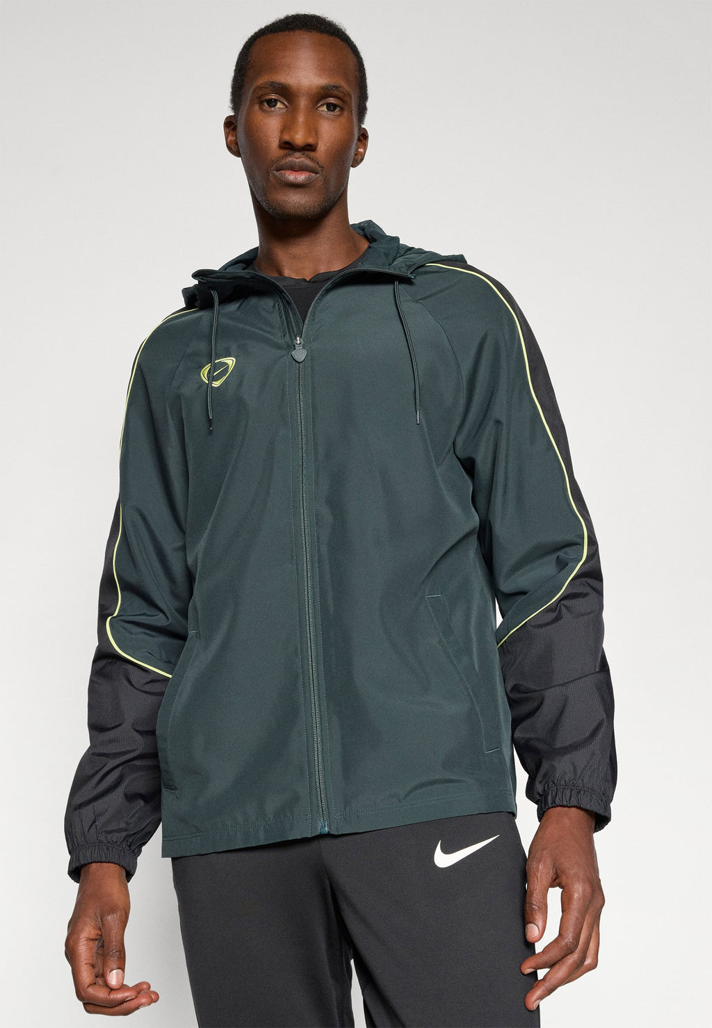 Nike Performance