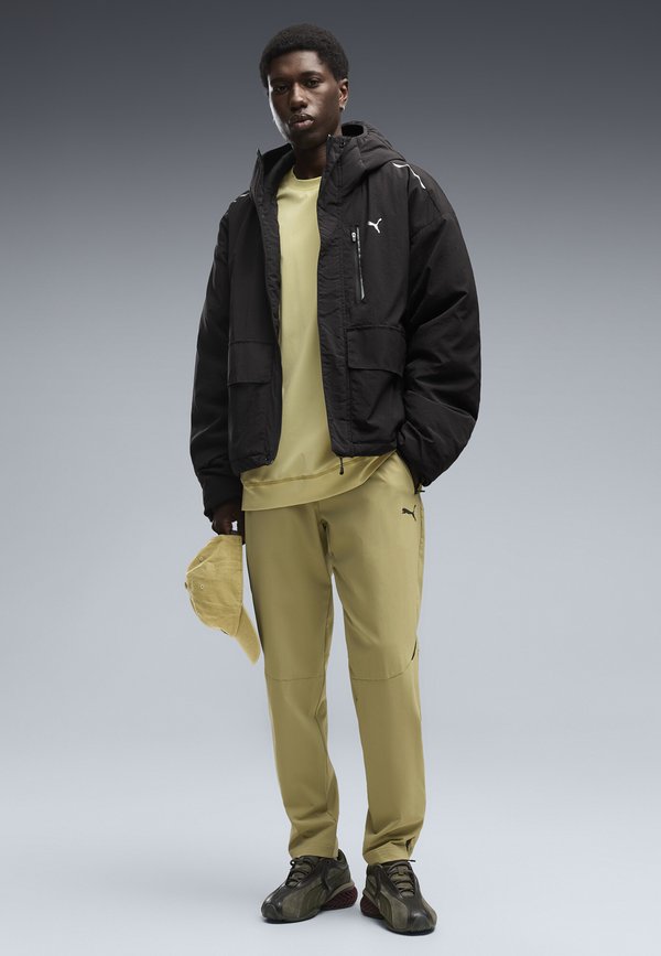 Puma PUMATECH  - Tracksuit bottoms - chai latte