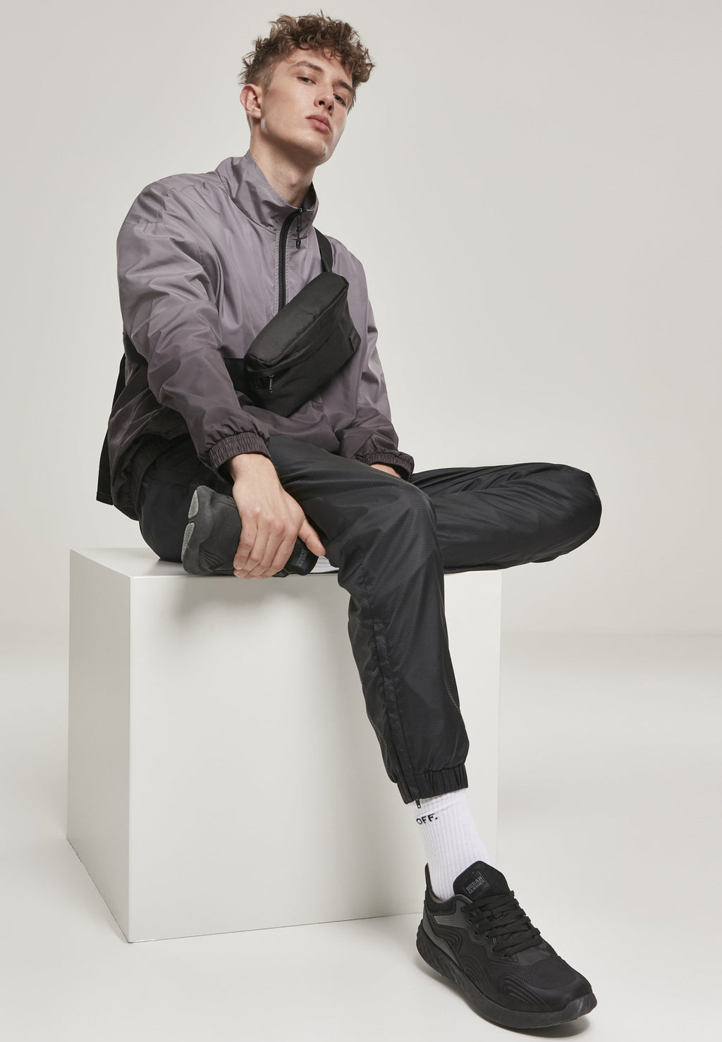 Urban Classics GRADIENT PULL OVER JACKET