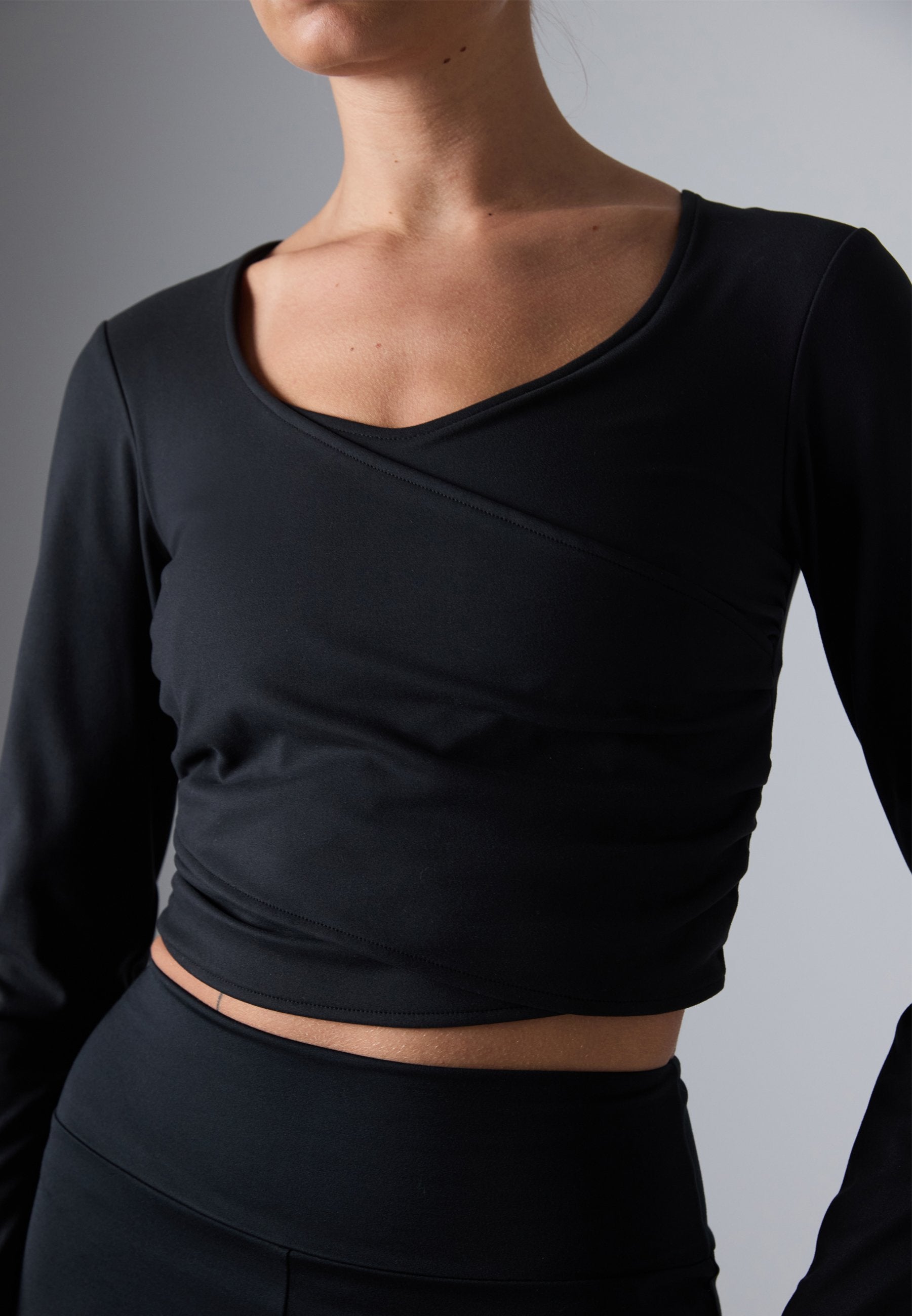 Even&Odd active LONG SLEEVE WRAP FRONT TOP
