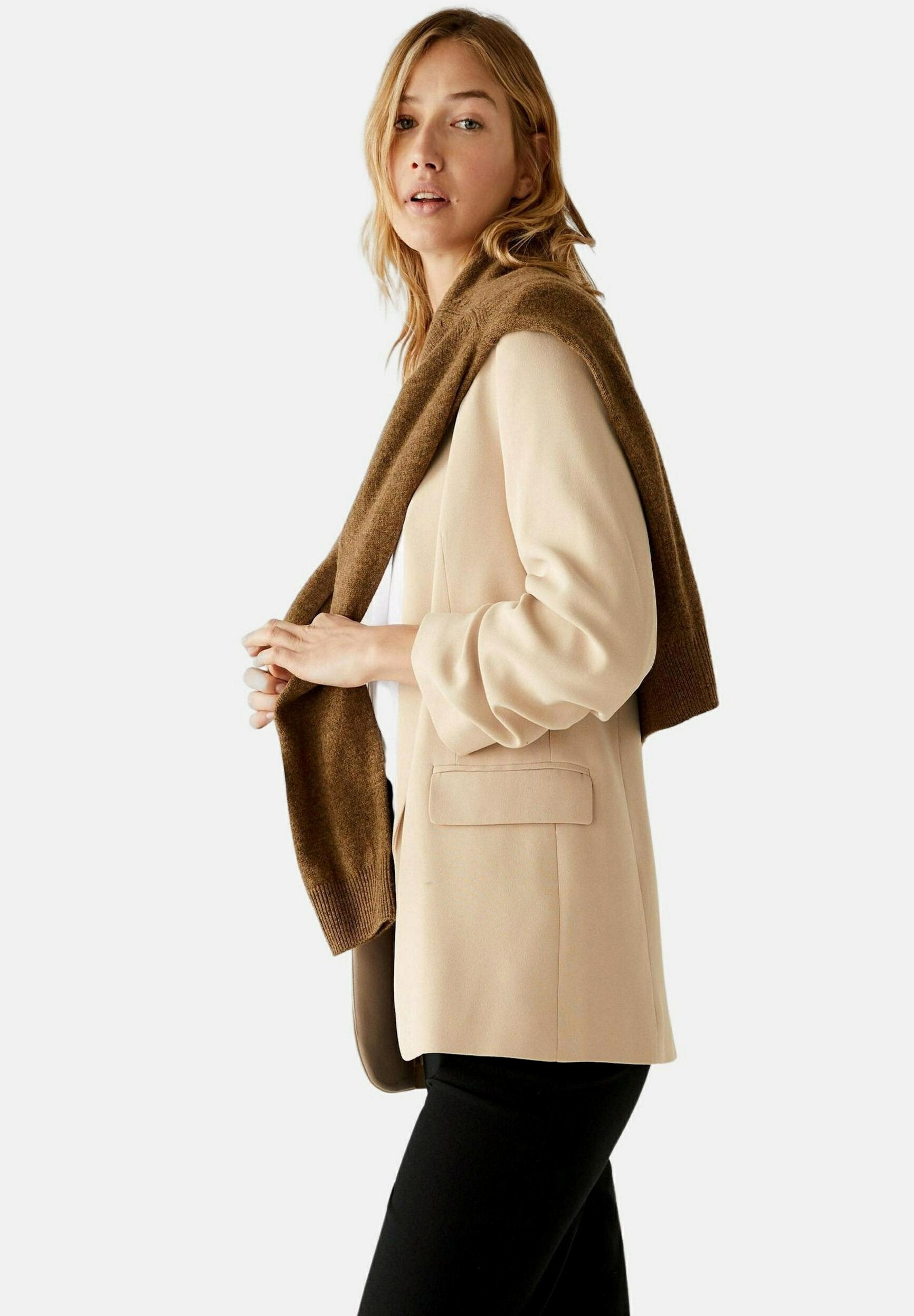 Marks & Spencer RUCHED SLEEVE