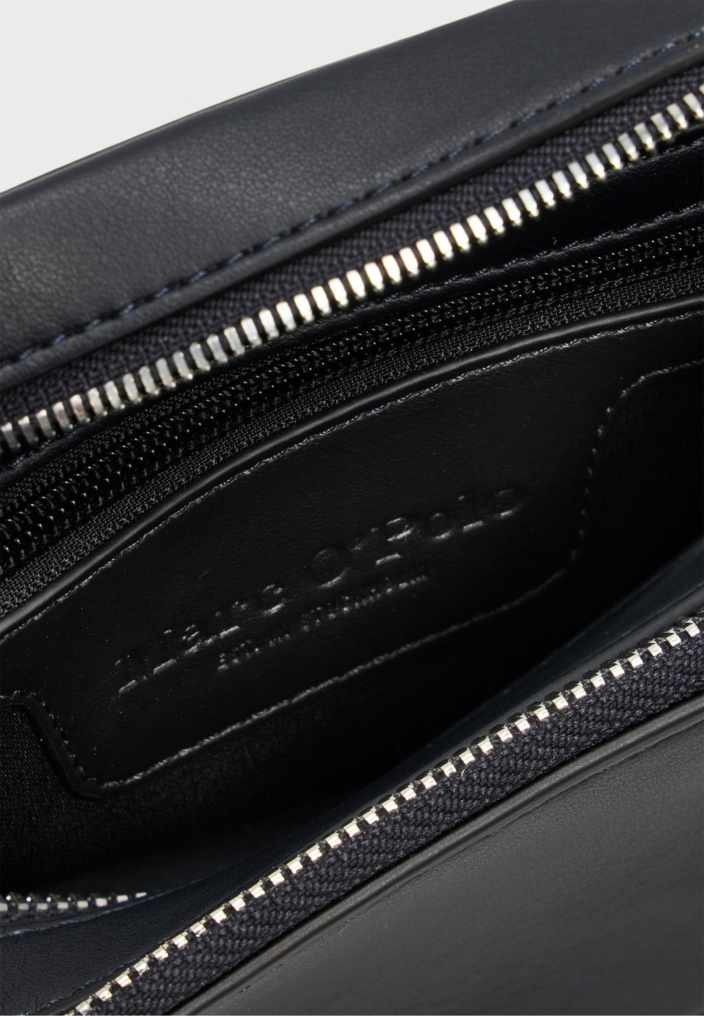 Marc O'Polo CROSSBODY BAG S