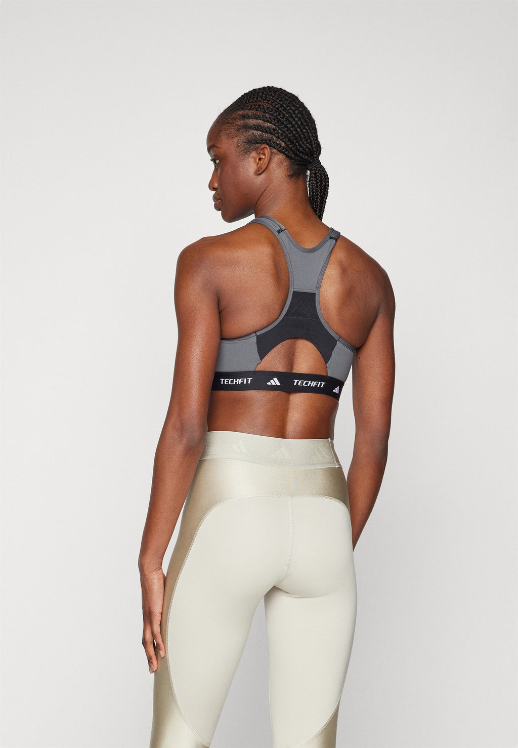 adidas Performance TECHFIT MEDIUM-SUPPORT HIGH-NECK COLORBLOCK