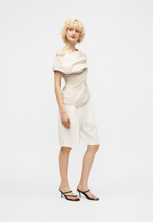 Topshop ASYMMETRIC TWIST SHOULDER