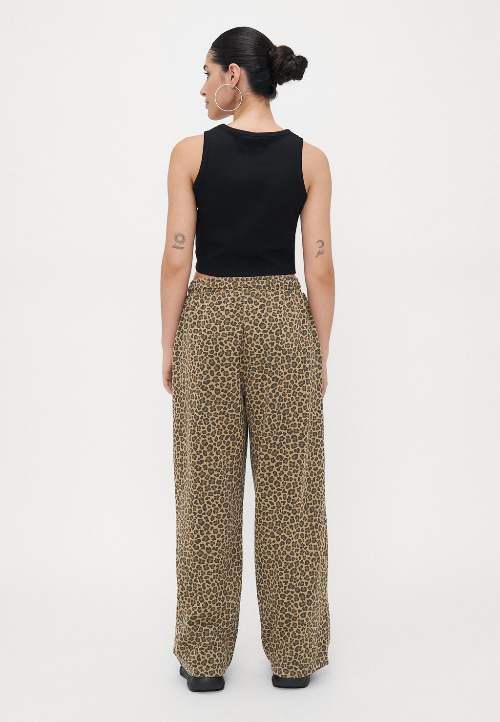 ONLLEO PANTS  Media 4