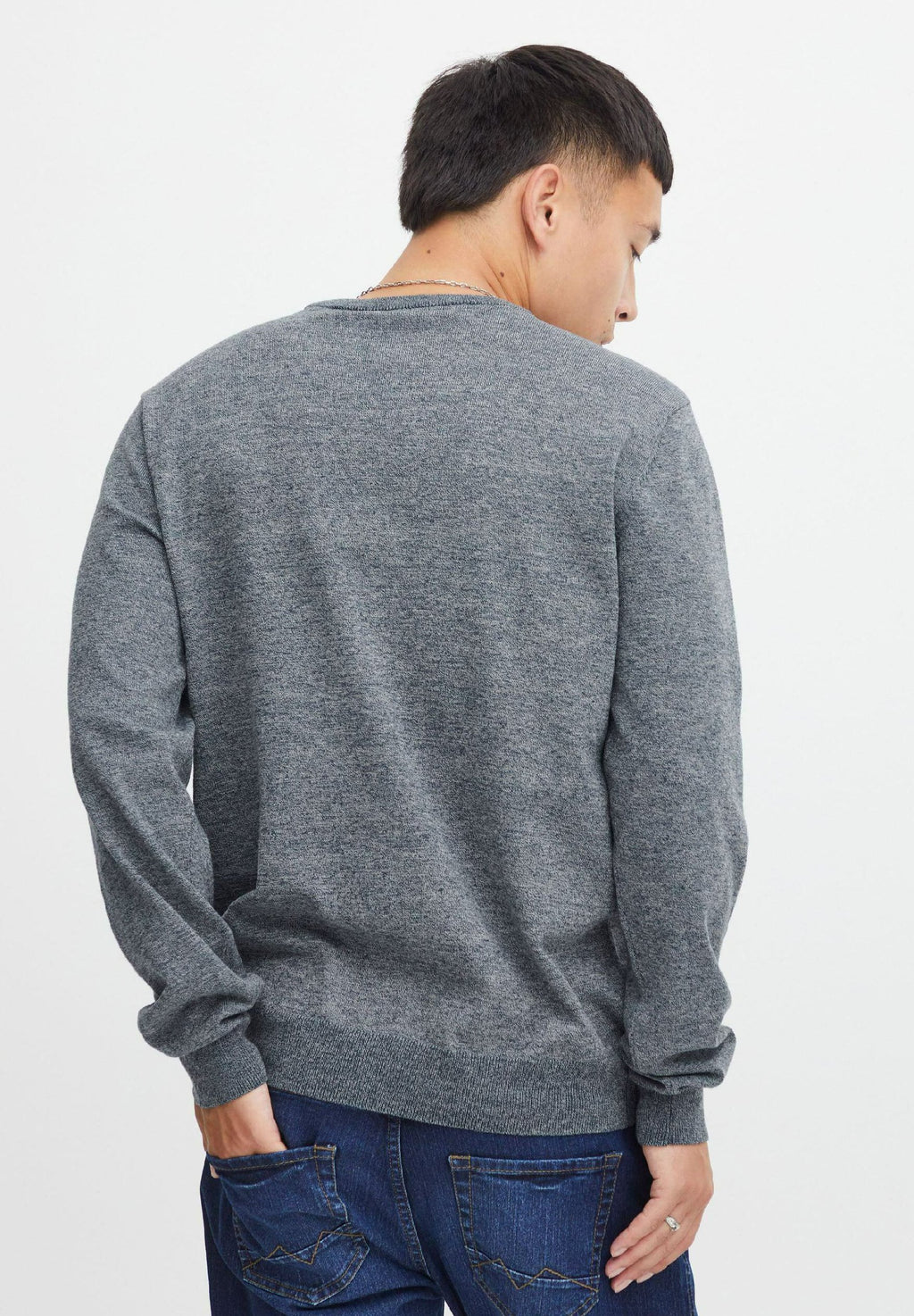 BHPULLOVER FINE KNIT 2 PACK Media 4
