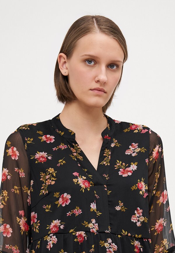 Vero Moda Tall VMSMILLA 3/4 SHORT DRESS
