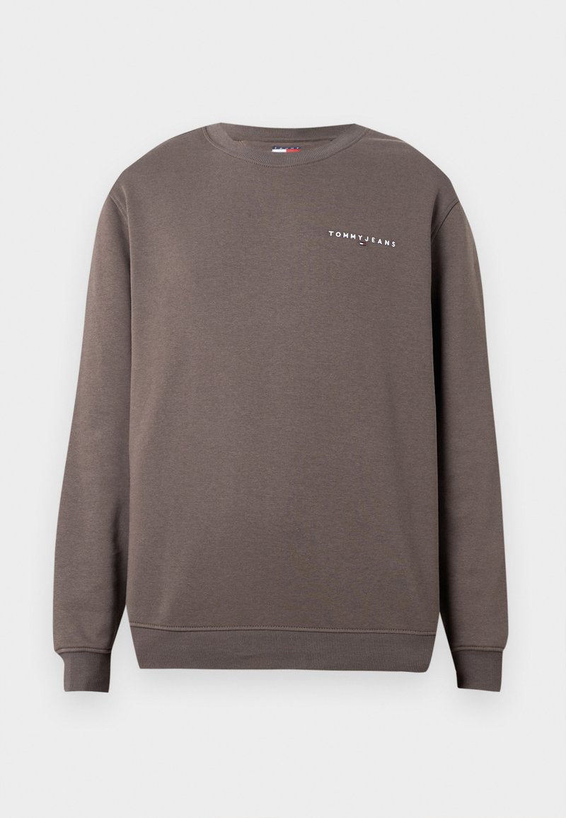 Brauner Rundhals-Sweatshirt mit langen Ärmeln, das das "Tommy Jeans"-Logo auf der linken Brust sowie gerippte Bündchen und Saum aufweist.