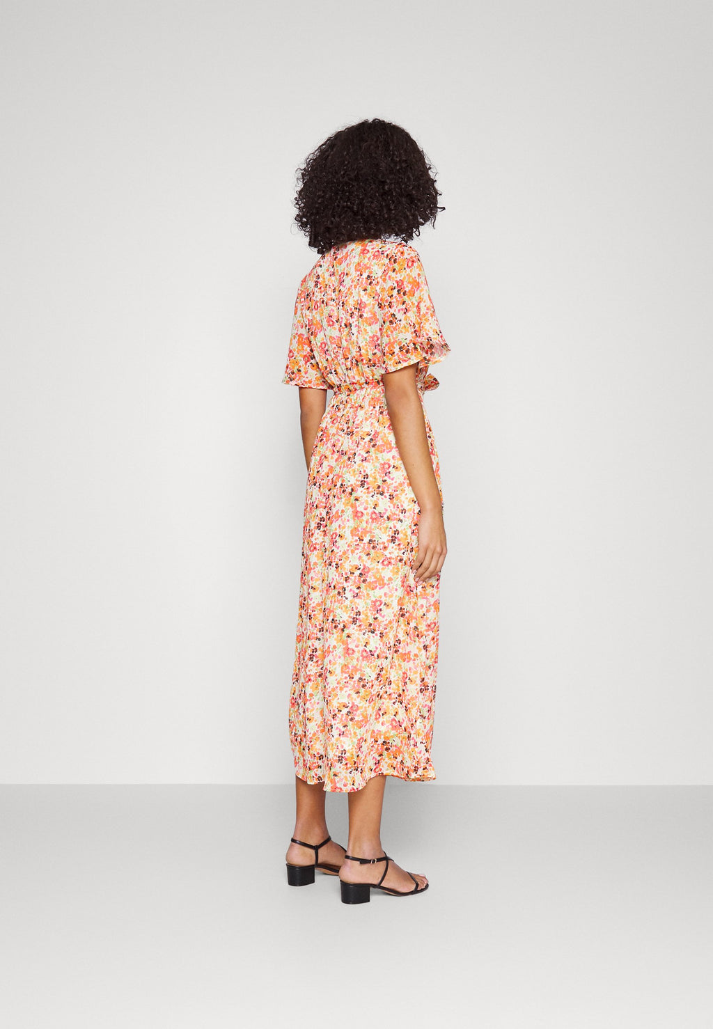 ONLLUCIE MIDI WRAP DRESS PTM Media 4