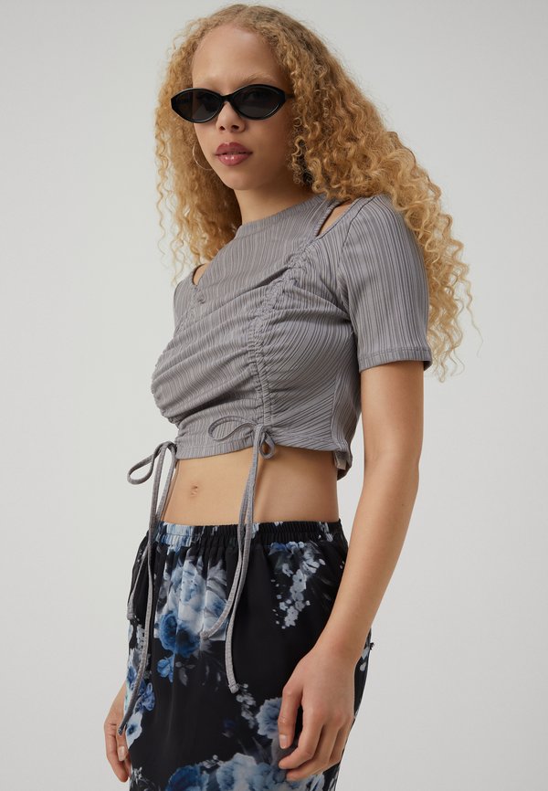 Even&Odd CROP TOP  PULL LACES