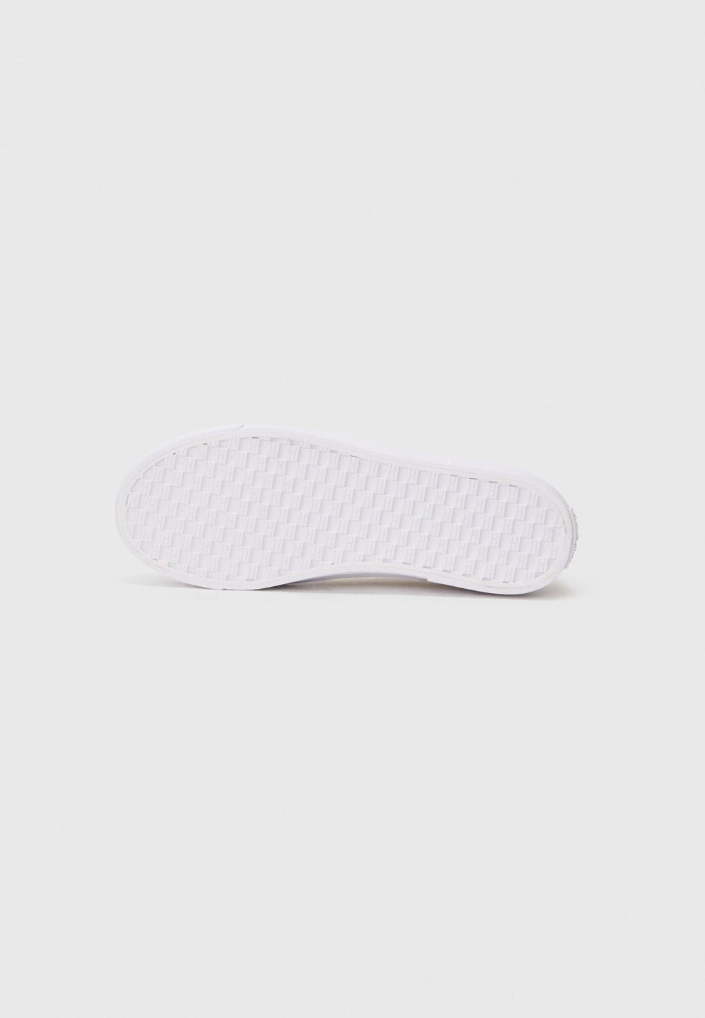 TH MONOGRAM QUILTED LEATHER PLATFORM TRAINERS Media 6