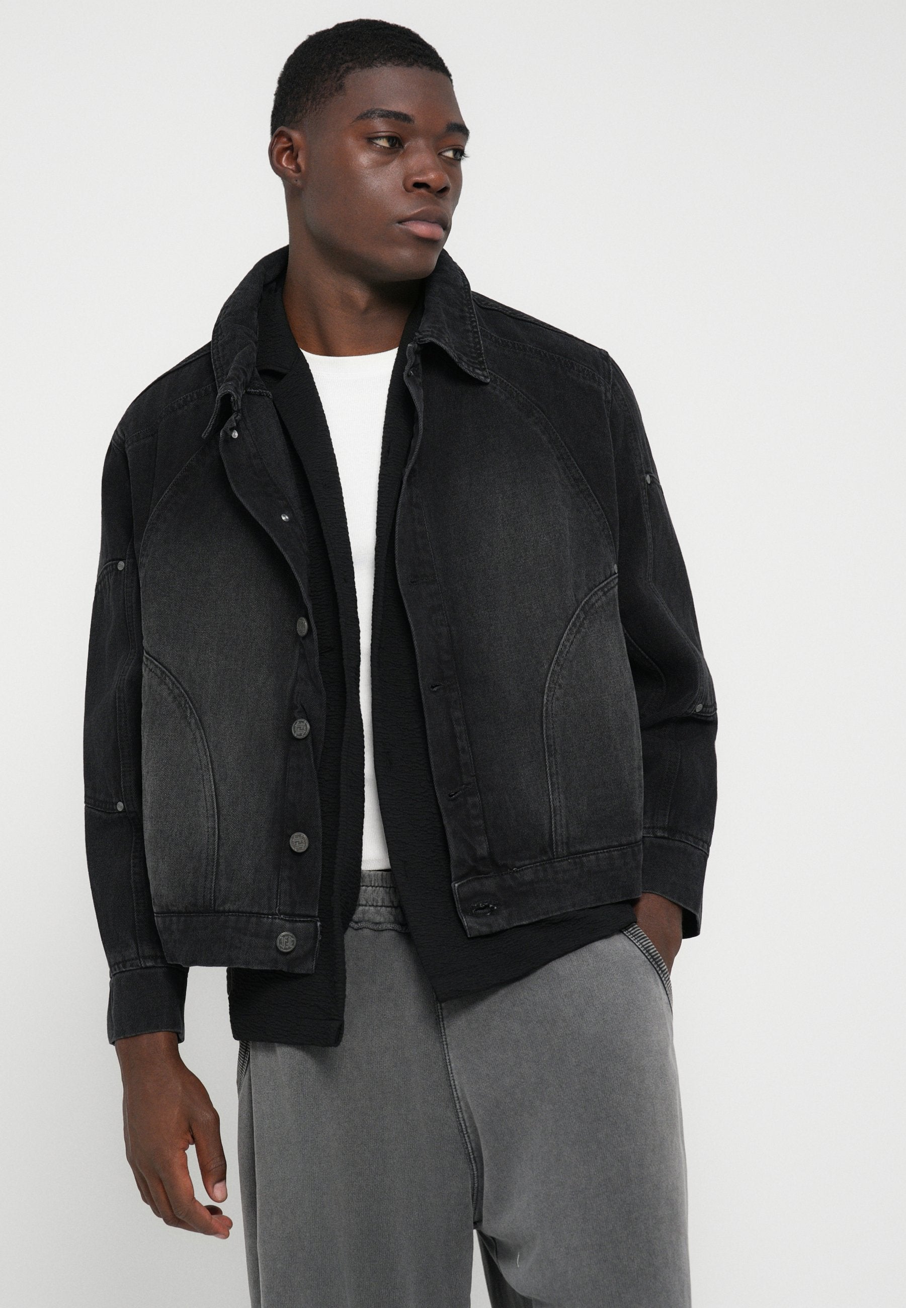 FAVELA OVERSIZED JACKET