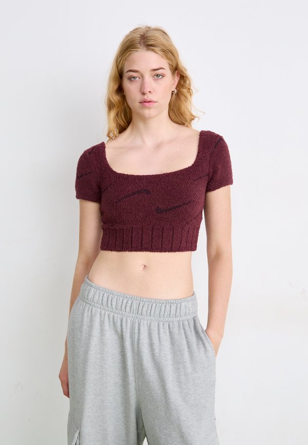 Nike Sportswear CROP - Basic T-shirt - burgundy crush