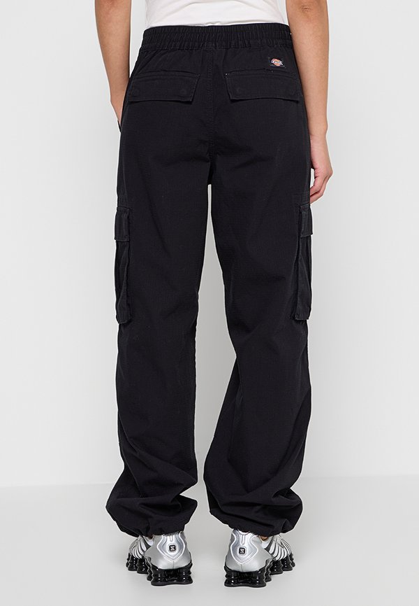 Dickies MCMINNVILLE