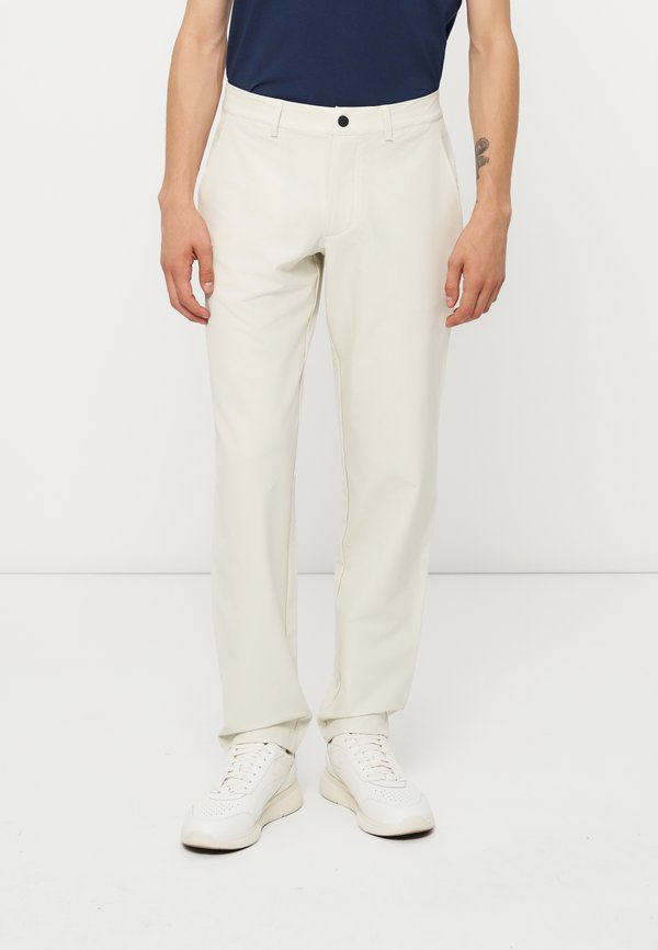 EA7 Emporio Armani