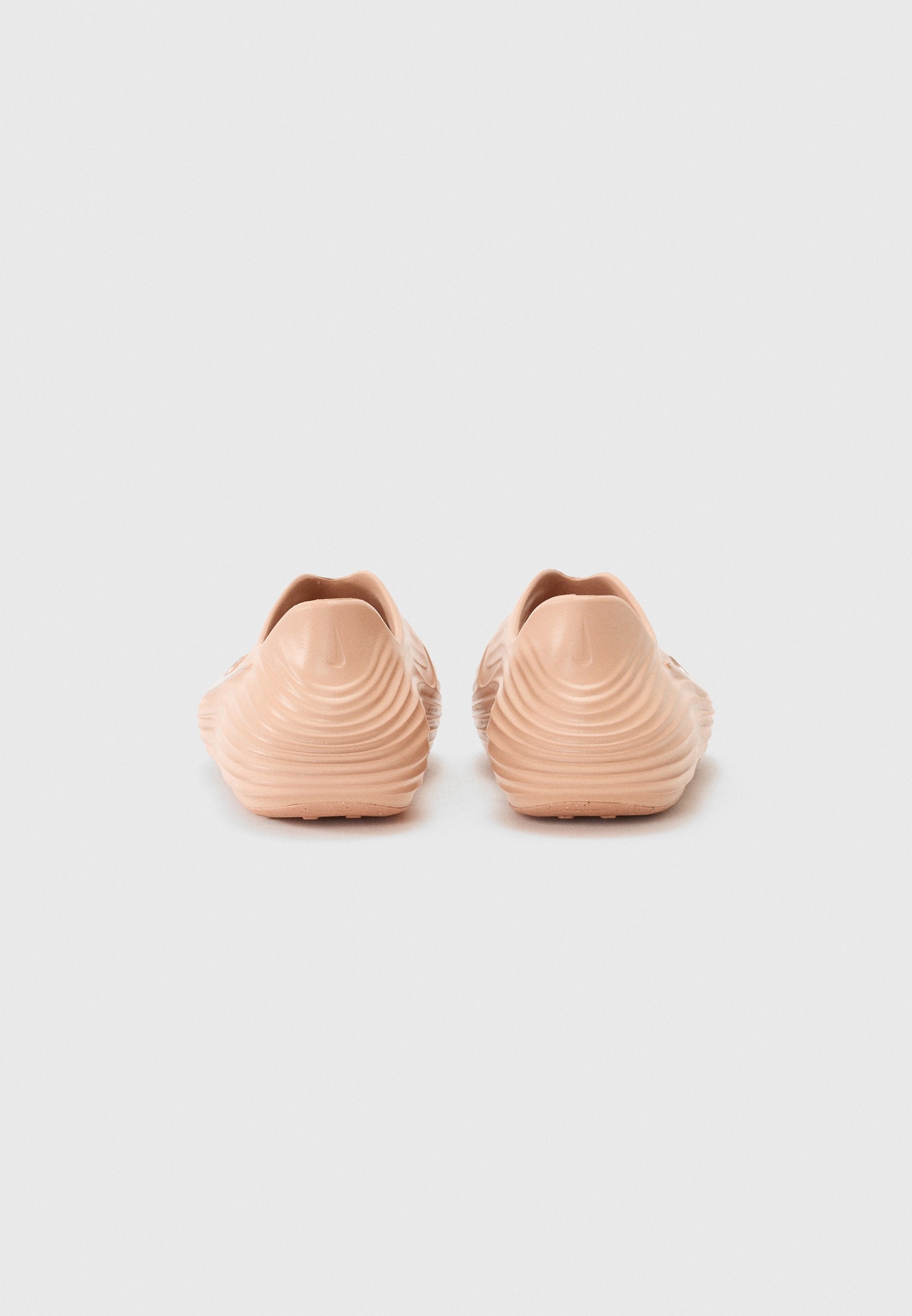 Nike Sportswear REACTX REJUVEN 8