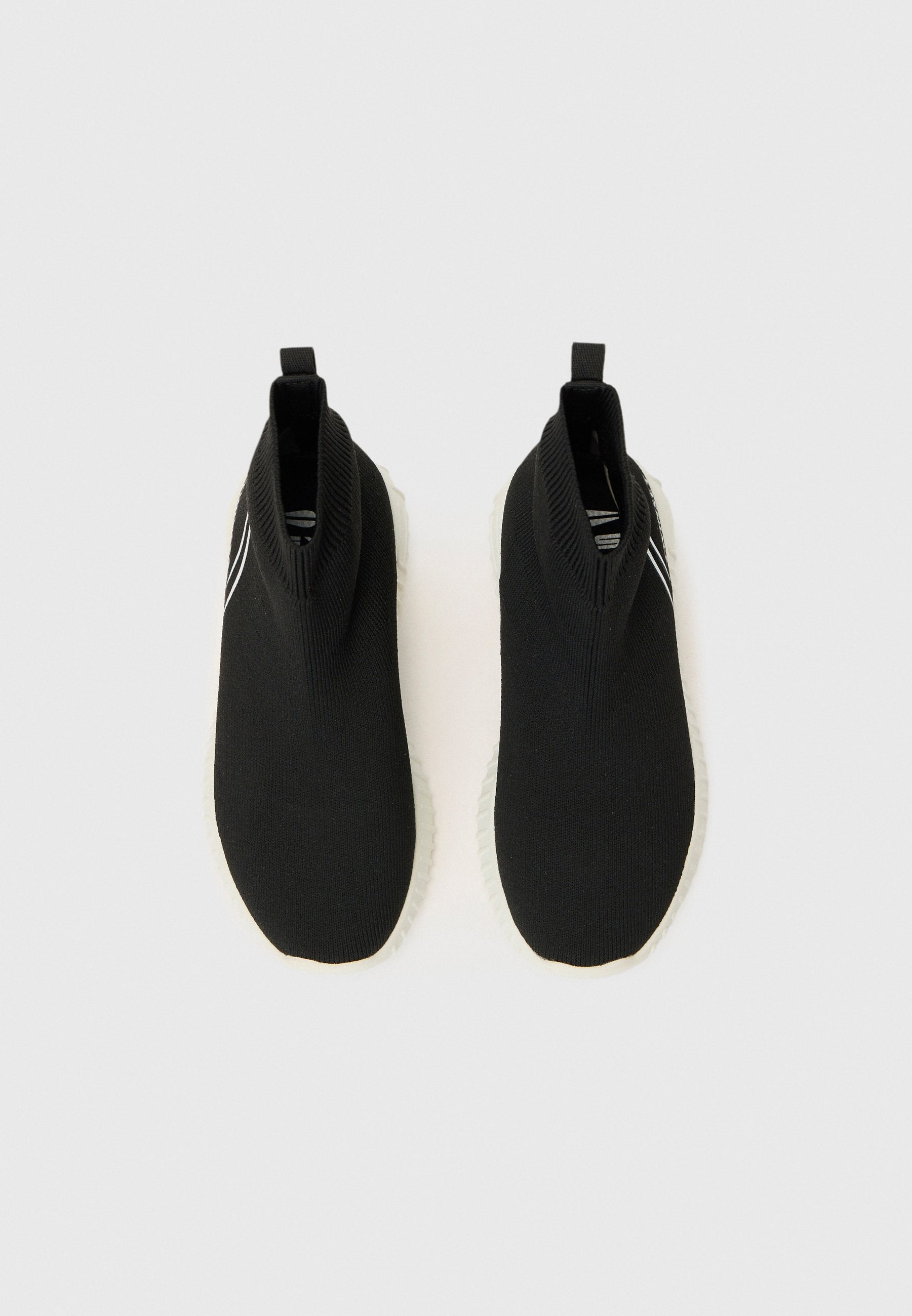 TWINSET
