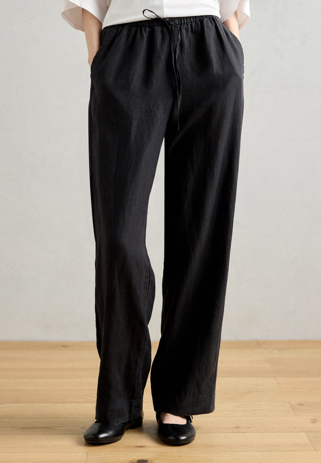 Marc O'Polo PANTS JOGGER STYLE STRAIGHT LEG MEDIUM WAIST DRAWSTRING AT WAIST