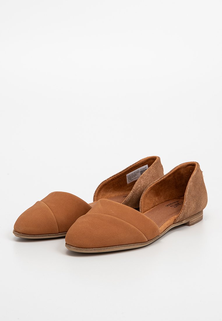 TOMS JUTTI DORSAY