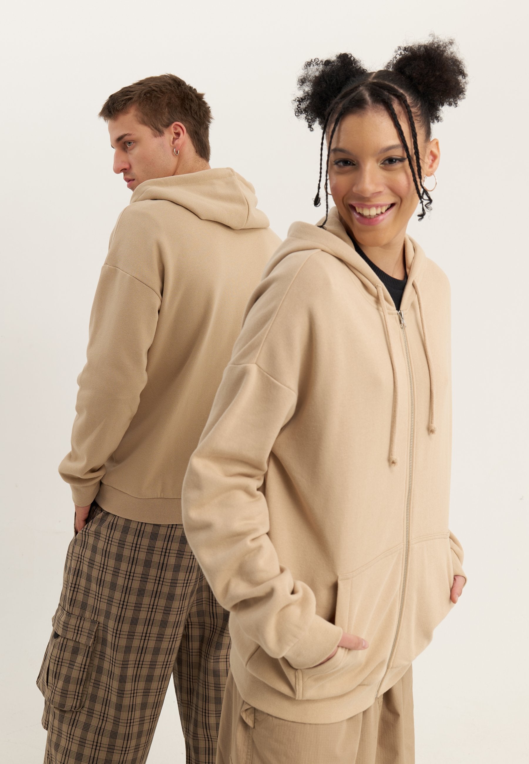 YOURTURN UNISEX RELAXED FIT ZIP-UP HOODIE