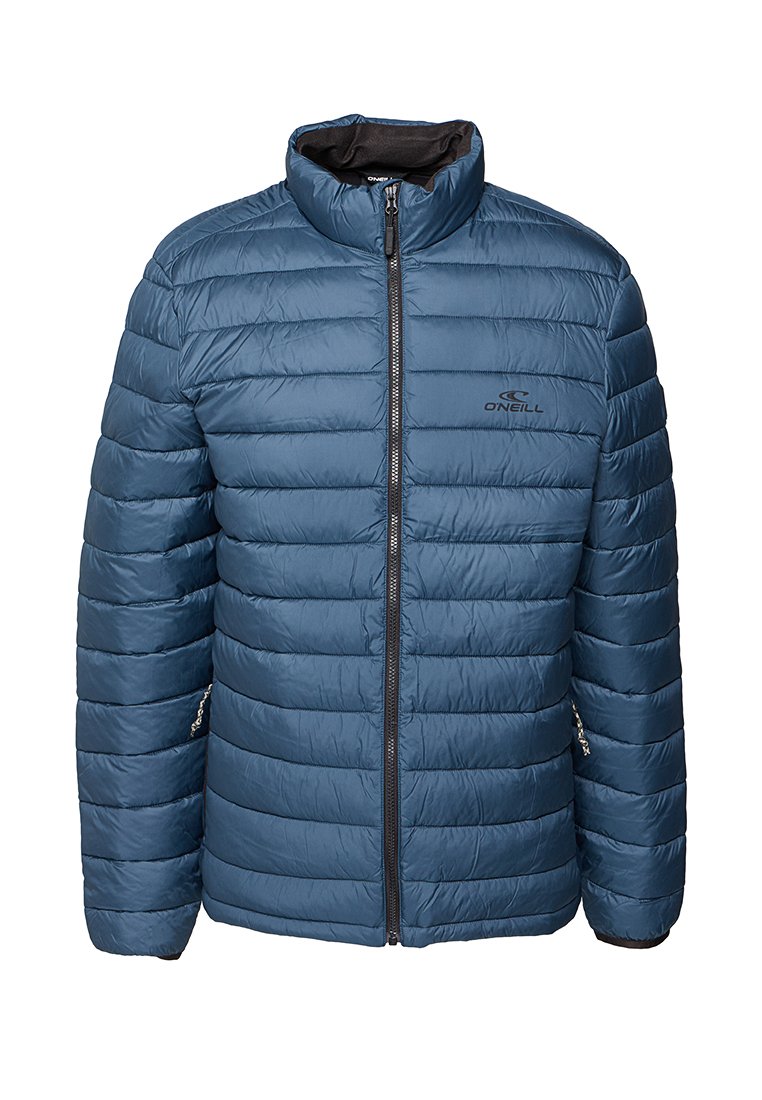Blaue, gesteppte O'Neill-Jacke mit Frontreißverschluss, hohem Kragen und horizontalen Nähten an Ärmeln und Körper.