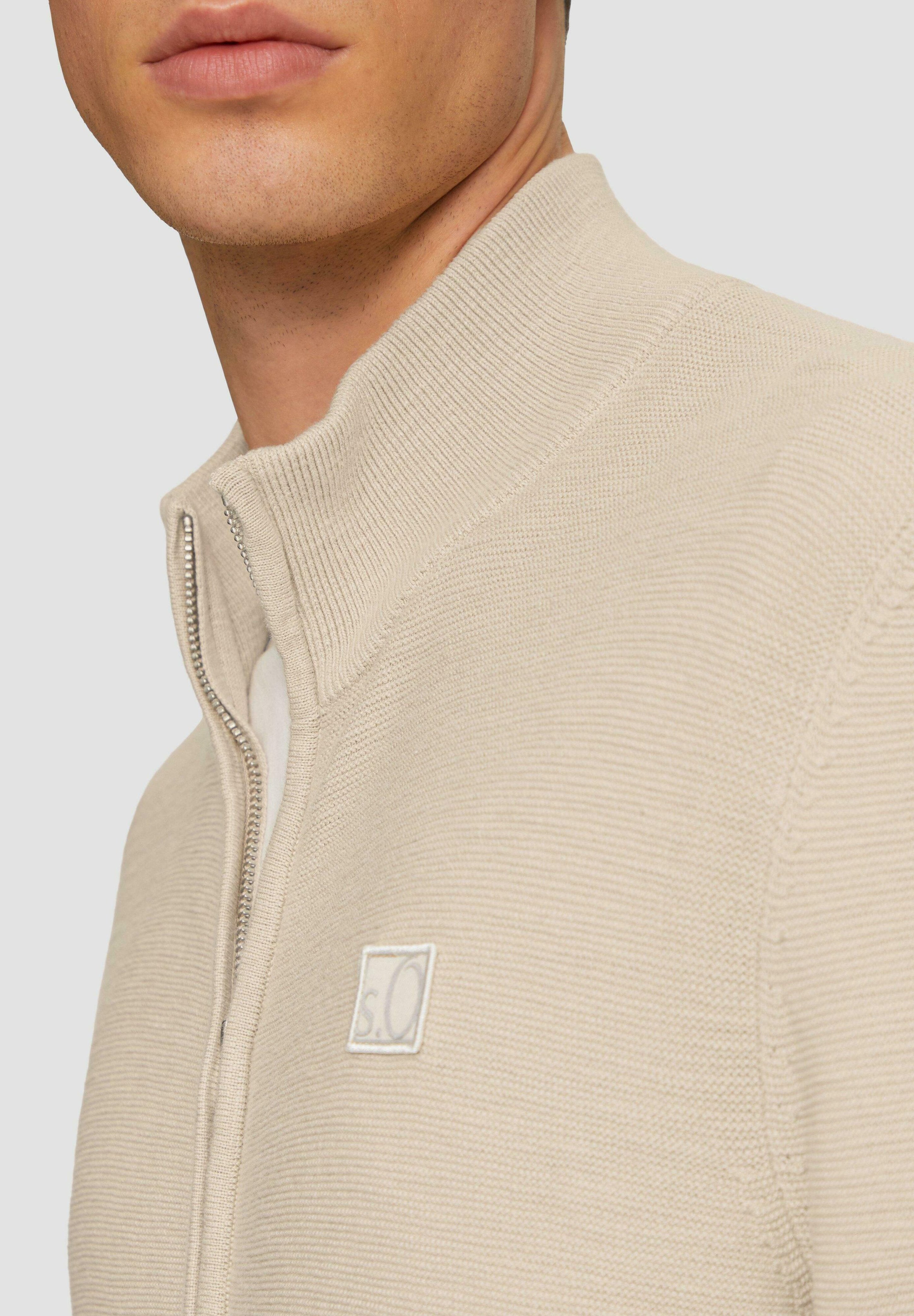 s.Oliver MIT LOGO-PATCH