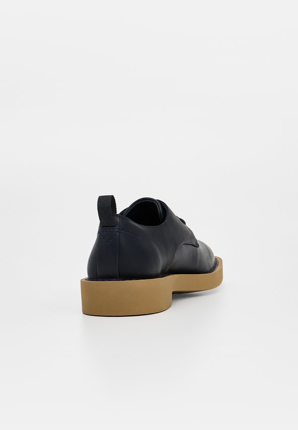 Clarks MARTOCK