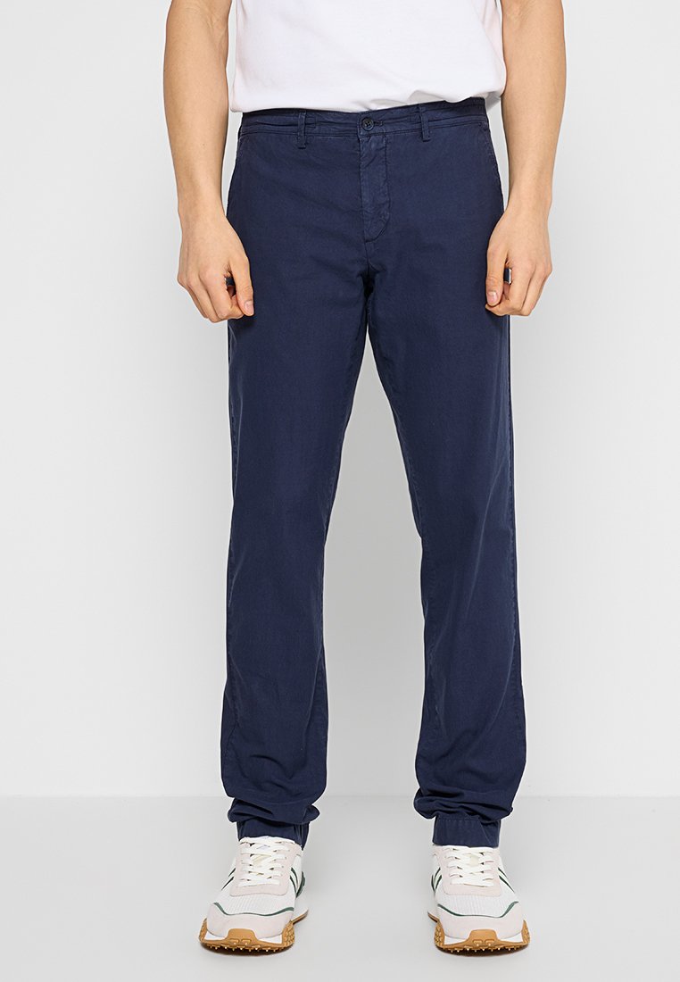 Hackett London