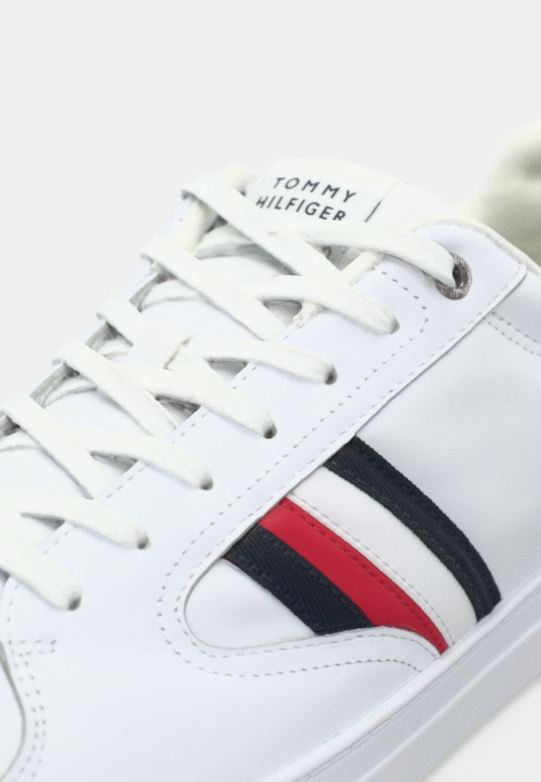 ICON COURT  STRIPES Media 7