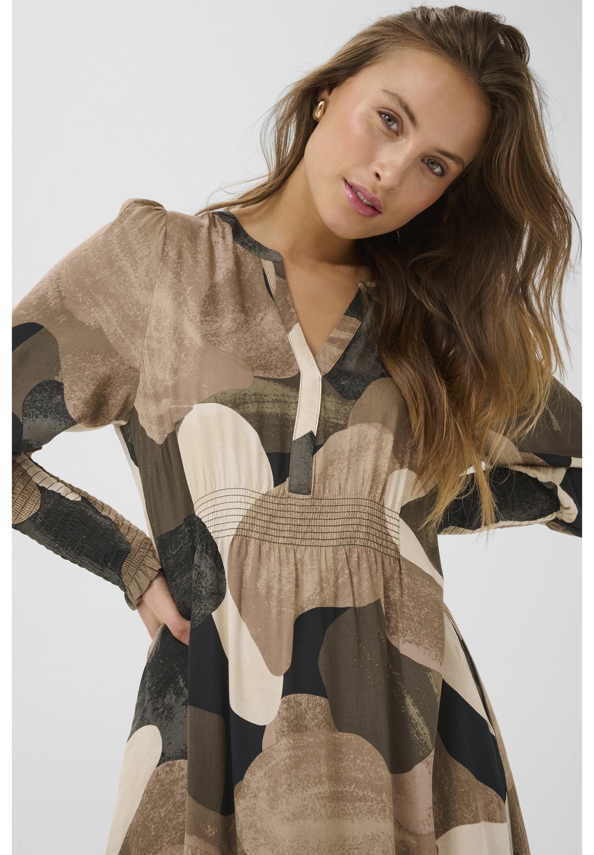 Culture CUDANA LONG VNECK